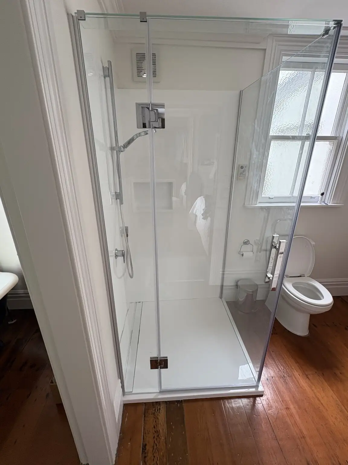 After: new frameless glass shower